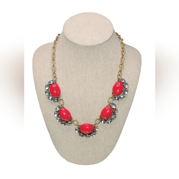 Stella & Dot Mae Statement Necklace - Picture 6 of 15